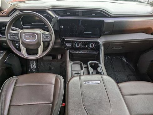 Used 2024 GMC Sierra 2500 Denali w/ Denali Reserve Package image 17