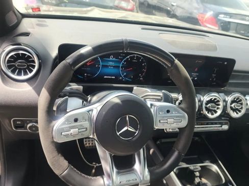 Used 2023 Mercedes-Benz GLB 35 AMG 4MATIC image 52