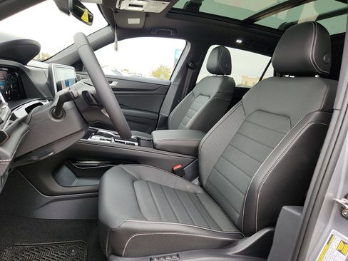 New 2026 Volkswagen Atlas Cross Sport SEL R-Line image 13