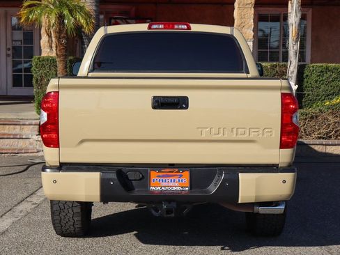 Used 2017 Toyota Tundra SR5 w/ SR5 Upgrade Package image 6