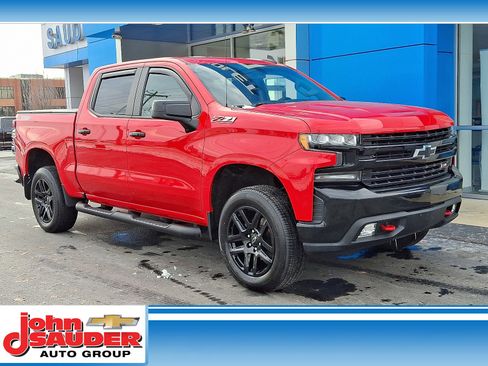 Used 2022 Chevrolet Silverado 1500 LT Trail Boss w/ Bed Protection Package image 1