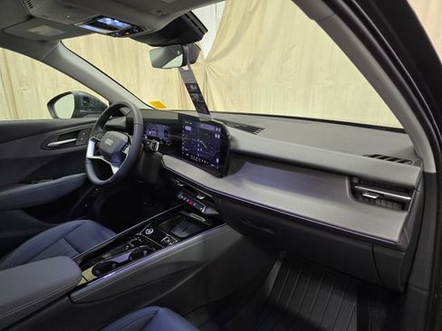 New 2026 Audi Q3 quattro 2.0T AWD/4WD image 39