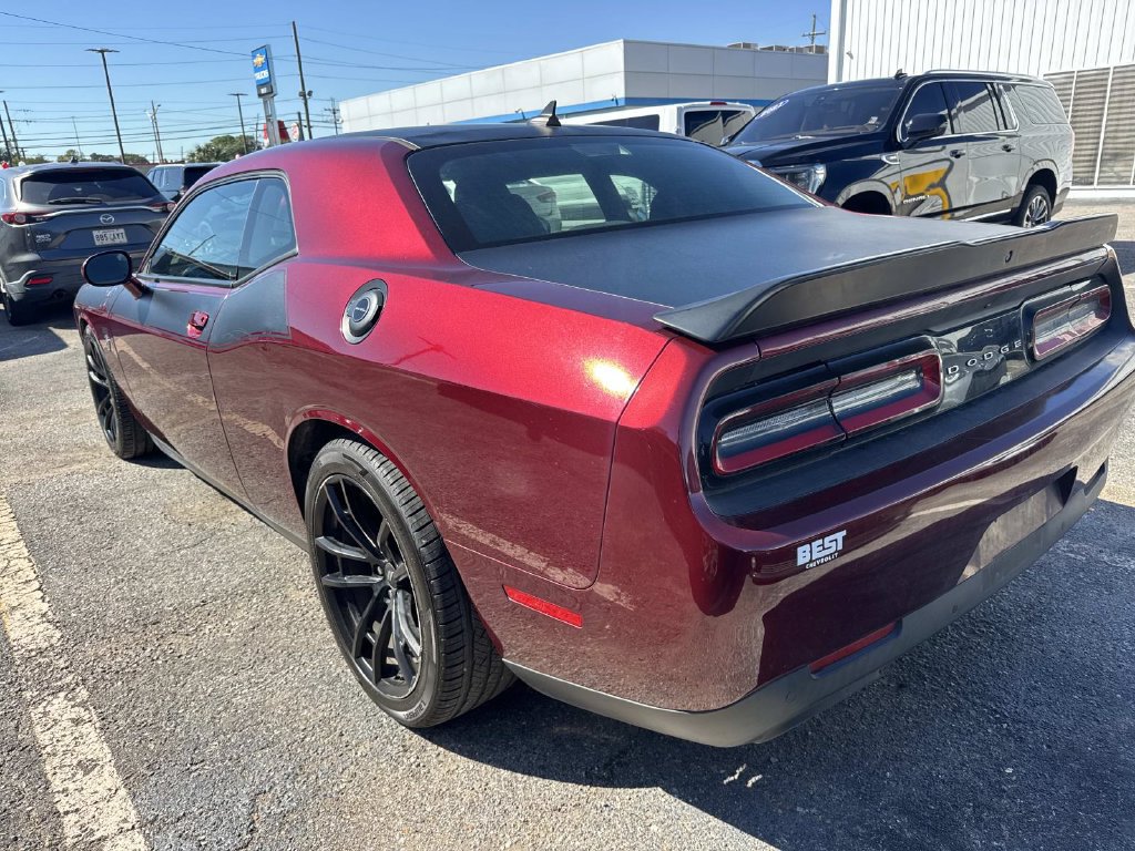 Used 2021 Dodge Challenger R/T Scat Pack w/ T/A Package RWD image 12