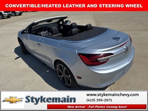 Used 2016 Buick Cascada Premium image 9