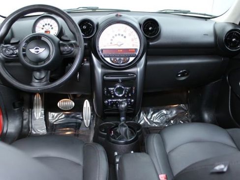 Used 2013 MINI Cooper Paceman S image 2