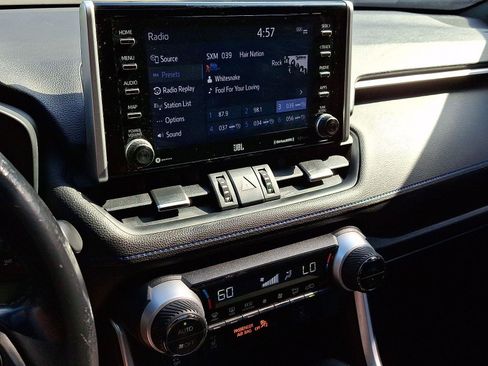Used 2019 Toyota RAV4 XSE AWD/4WD image 20