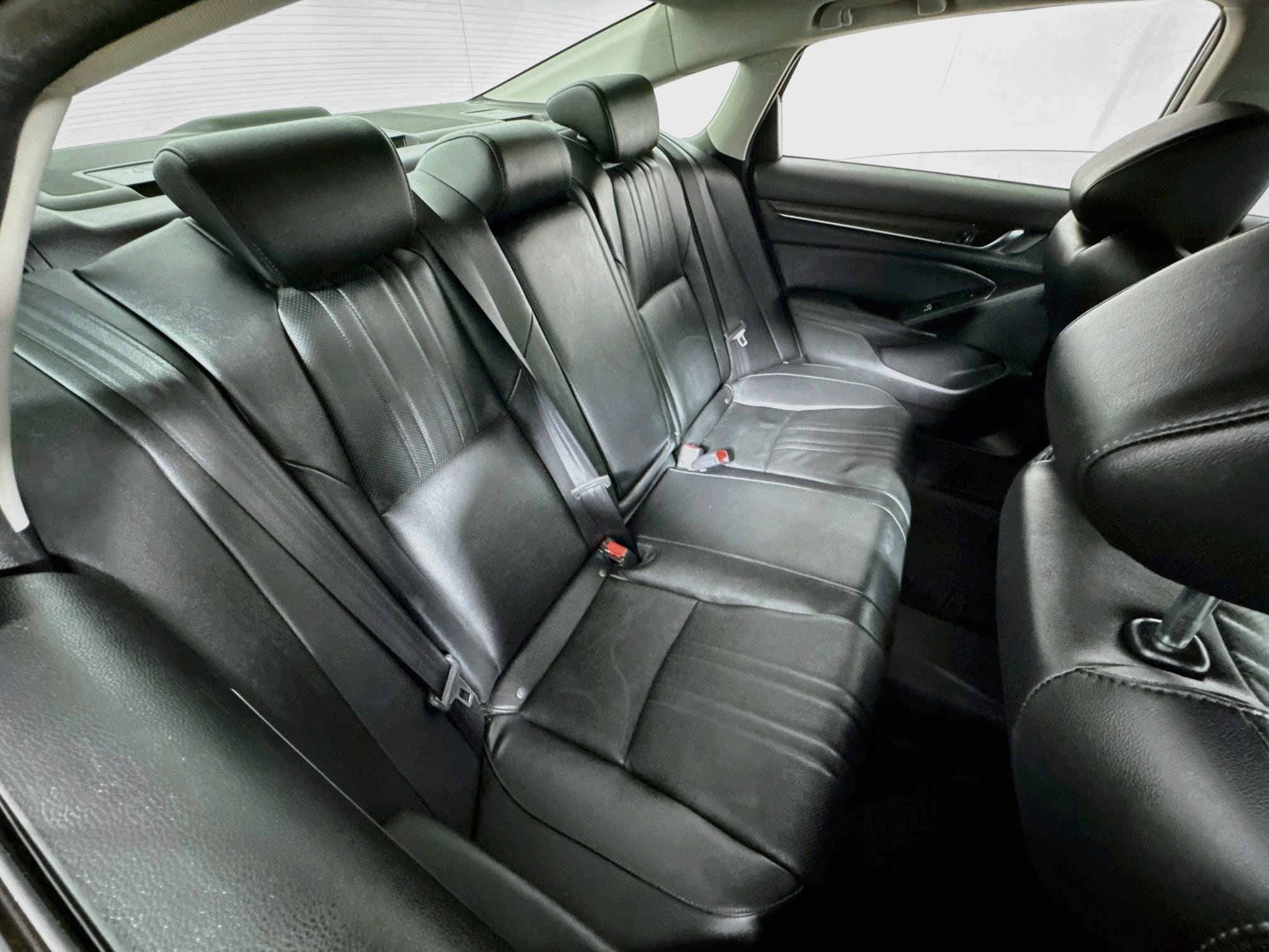 Used 2021 Honda Accord Touring image 28
