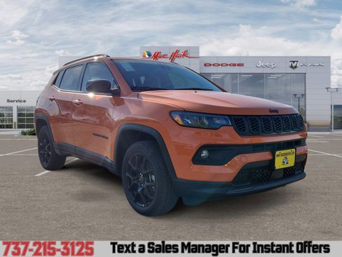 New 2026 Jeep Compass Latitude image 7