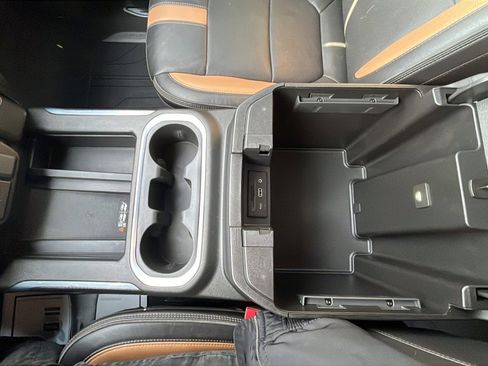 Used 2022 Chevrolet Silverado 2500 LTZ w/ Carhartt Edition image 13