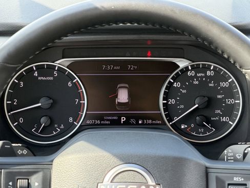 Used 2025 Nissan Rogue SV FWD image 15