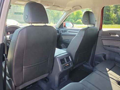 Used 2022 Volkswagen Atlas SE image 28