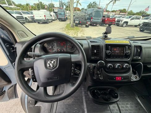 Used 2021 RAM ProMaster 3500 FWD image 13