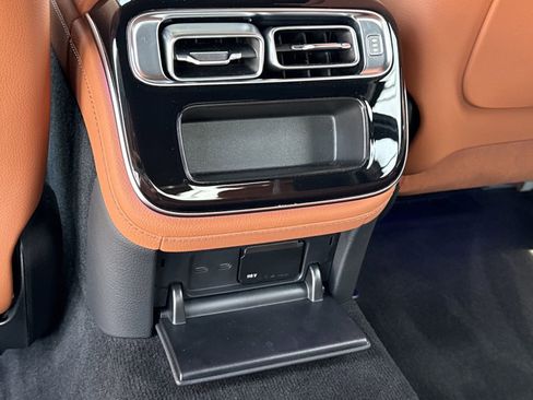 Certified 2022 Mercedes-Benz S 500 4MATIC image 11