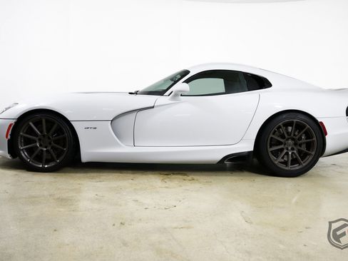 Used 2013 SRT Viper GTS image 6