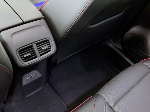 Certified 2023 Buick Envision Essence w/ Technology Package II image 26