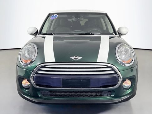 Used 2015 MINI Cooper 2-Door Hardtop image 2