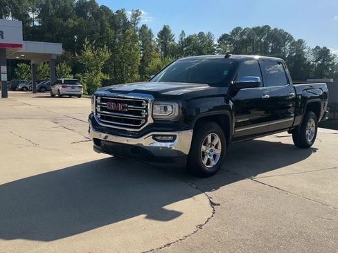 Used 2017 GMC Sierra 1500 SLT w/ SLT Preferred Package image 2