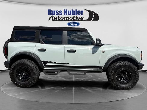 Used 2023 Ford Bronco Wildtrak AWD/4WD image 7