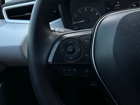 Used 2025 Toyota Corolla SE image 31