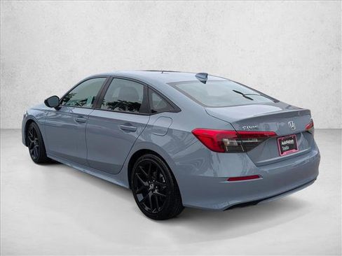 Used 2024 Honda Civic Sport image 8