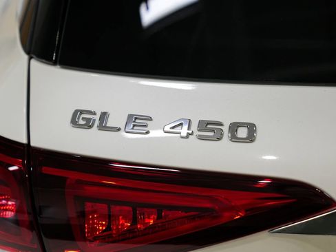 Used 2020 Mercedes-Benz GLE 450 4MATIC image 12