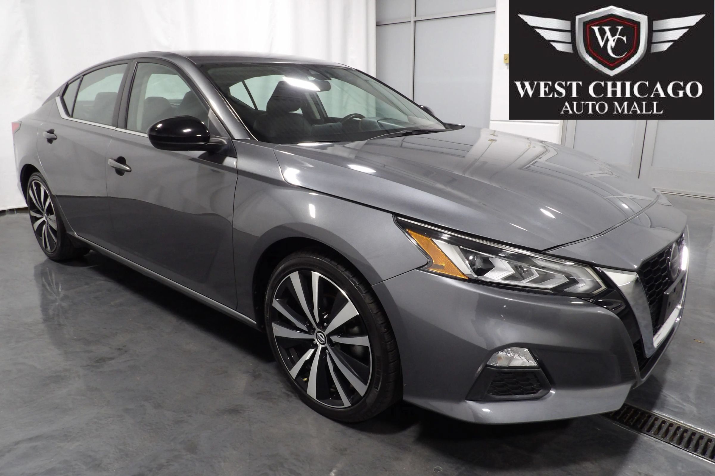 Used 2022 Nissan Altima 2.5 SR FWD image 1