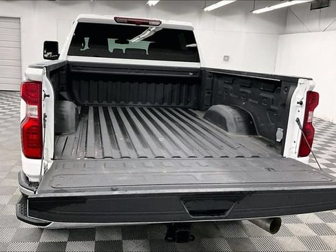 Used 2025 Chevrolet Silverado 3500 W/T w/ WT/CX Safety Package AWD/4WD image 31