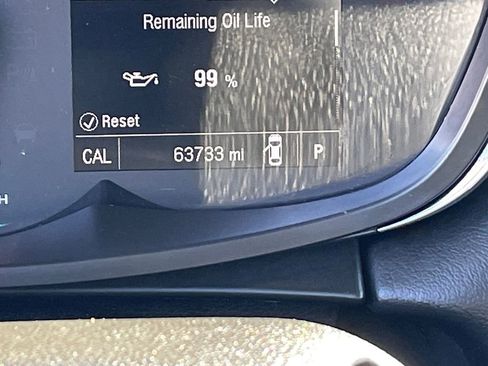 Used 2017 Chevrolet Trax Premier image 37