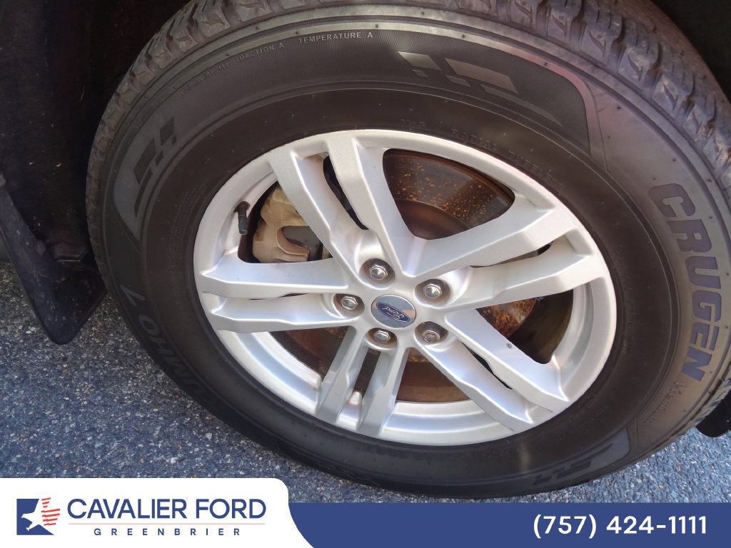 Used 2021 Ford Explorer XLT RWD image 14