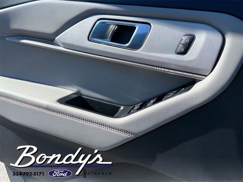 New 2025 Ford Explorer Active w/ Active Comfort Package image 5