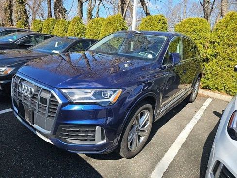Used 2023 Audi Q7 2.0T Premium w/ Convenience Package image 5