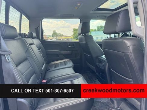 Used 2019 GMC Sierra 2500 Denali w/ Duramax Plus Package AWD/4WD image 13