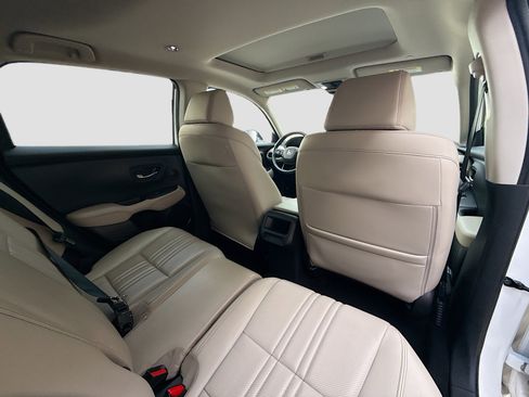 Certified 2023 Honda HR-V EX-L image 29