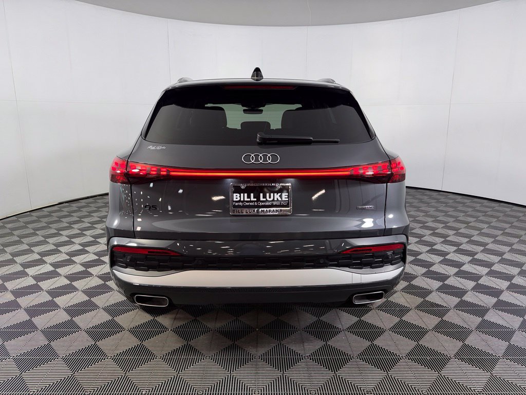 Used 2025 Audi Q5 Premium Plus AWD/4WD image 9