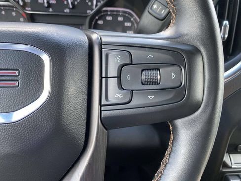 Used 2023 GMC Sierra 2500 AT4 w/ AT4 Preferred Package AWD/4WD image 30