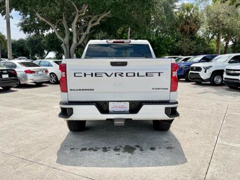 Used 2025 Chevrolet Silverado 1500 Custom w/ Turbomax Blackout Package RWD image 8