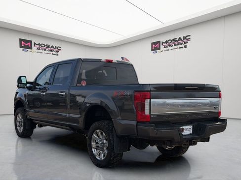 Used 2018 Ford F350 Platinum w/ Platinum Ultimate Package image 5
