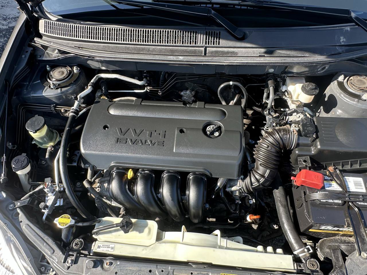 Used 2008 Toyota Matrix FWD image 10