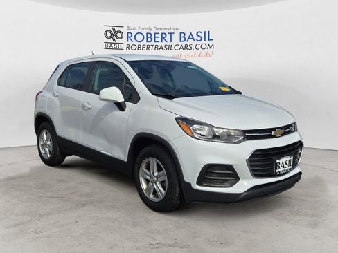 Used 2019 Chevrolet Trax LS image 7