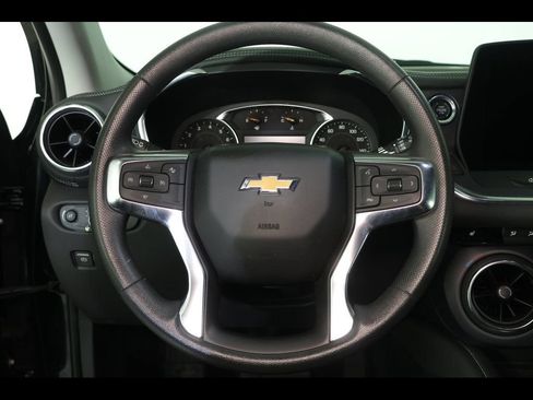 Used 2024 Chevrolet Blazer LT w/ Convenience Package AWD/4WD image 24