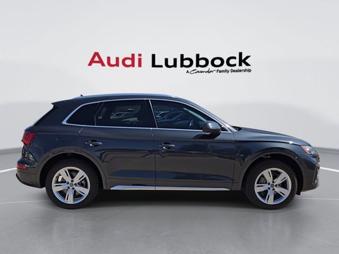 Used 2021 Audi Q5 2.0T Premium Plus w/ Premium Plus Package AWD/4WD image 9