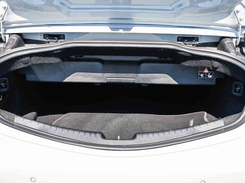 Used 2025 Mercedes-Benz CLE 300 4MATIC Cabriolet image 22