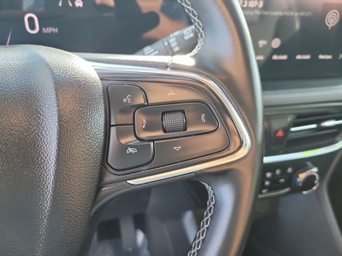 Used 2025 Buick Encore GX Preferred image 27