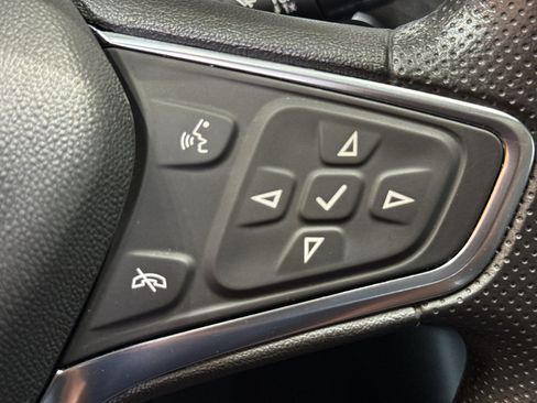 Used 2024 Chevrolet Malibu LT FWD image 22