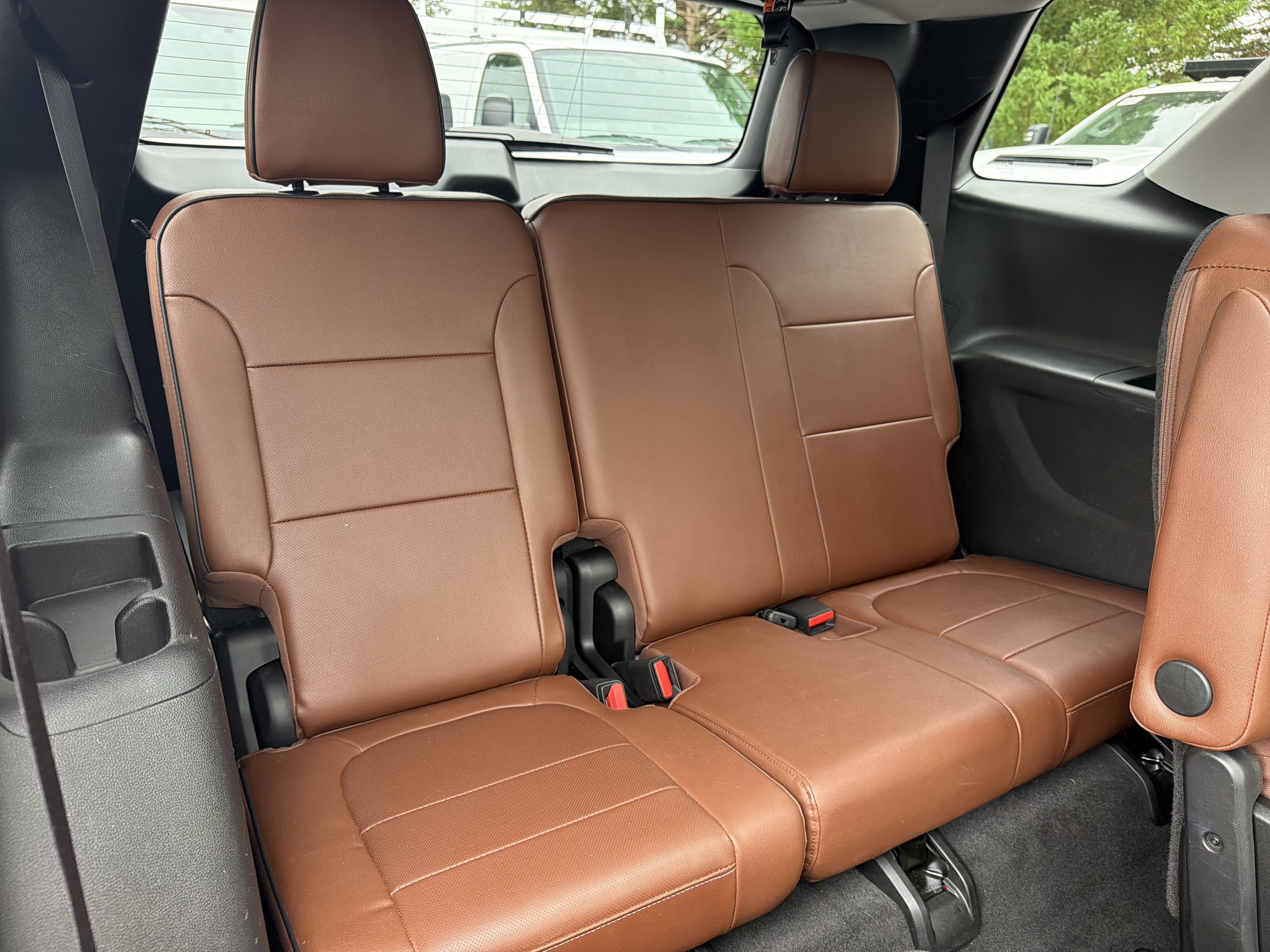 Used 2018 Chevrolet Traverse High Country AWD/4WD image 33
