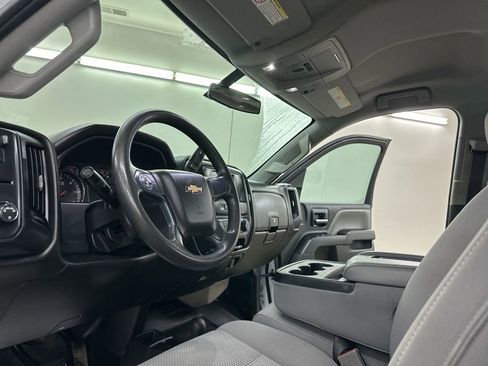 Used 2019 Chevrolet Silverado 2500 W/T w/ Snow Plow Prep Package image 29