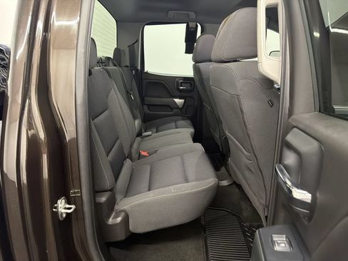 Used 2018 Chevrolet Silverado 1500 LT w/ All Star Edition AWD/4WD image 29