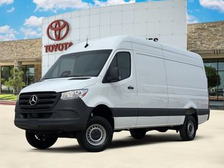 Used 2025 Mercedes-Benz Sprinter 2500 video 1
