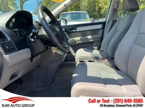 Used 2010 Honda CR-V LX image 18