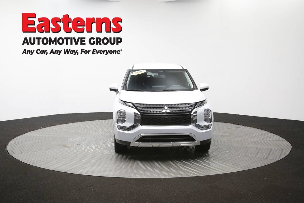 Used 2024 Mitsubishi Outlander SE AWD/4WD image 55